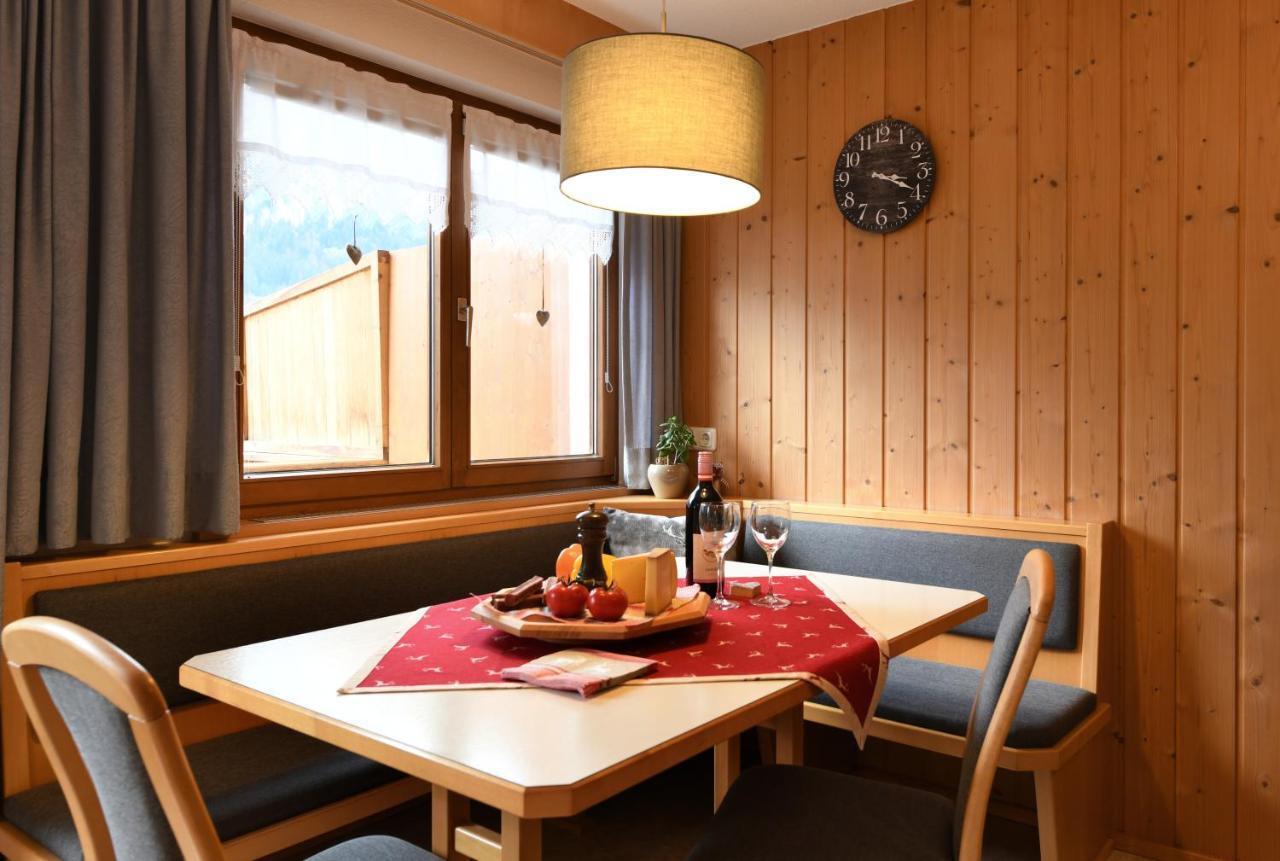 Ruef Wohlfuehl-Apartments Au (Vorarlberg) ภายนอก รูปภาพ